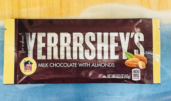 400mg Yerrrsheys Almond Milk Chocolate Bar